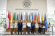 Kementrans Gandeng Unpad...