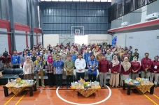 Meriahkan Milad Ke-13,...