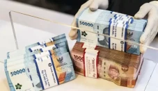 Uang Beredar di Indonesia...