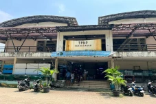 Jeritan Pedagang Ikan...