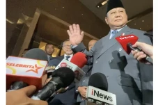 Prabowo Subianto Hadiri...