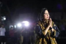 Naik Argo Bromo Anggrek...
