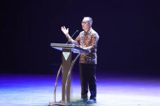 Tanggapi Polemik Penutupan...