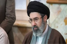 Pemimpin Tertinggi Iran...