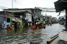 12 RT di Jaksel Terendam...