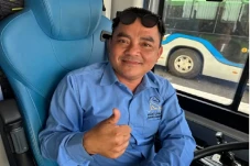 Kisah Kang Surdi, Sopir...
