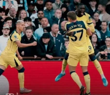 Tottenham Hotspur Keluar...