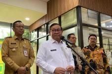 Pramono Terima Tamu...