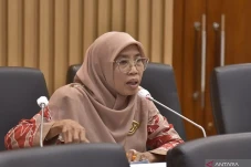 4 Dokter Muda Meninggal,...