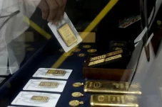 Harga Emas Antam Hari...