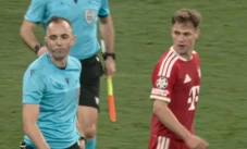 Dipimpin Wasit Kontroversial,...