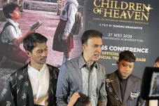 Children of Heaven Versi...