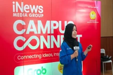 Booth iReporter Hari...