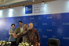 Global Masih Penuh Ketidakpastian,...