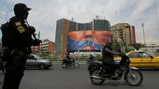 Respons Iran terhadap...