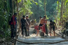 TMMD ke-128, Warga Papua...