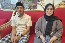 Kisah Aysylla, Gadis...