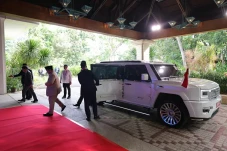 Menlu Ungkap Alasan...