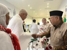 78.446 Jemaah dan 816...