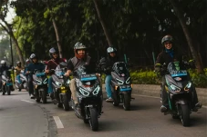 50.000 Pengguna! Ini...