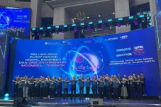 Ada Finpay di Balik...