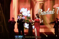 Duet dengan BCL di Indonesian...