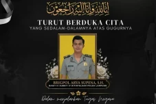 Kapolri Naikkan Pangkat...