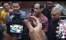 Dituntut 18 Tahun Penjara,...