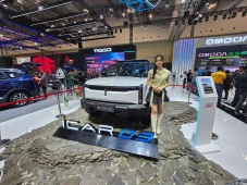 Siapa Mobil Listrik...