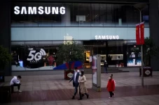 Samsung Umumkan Berhenti...