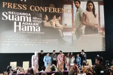 Film Keluarga Suami...