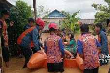 Banjir Terjang Sejumlah...