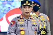 48 Kombes Pol Dimutasi...