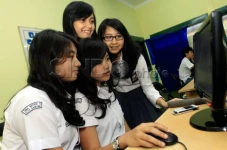 Daftar SMA dan SMK yang...