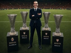 Aston Villa Juara Liga...