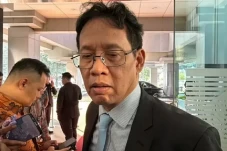 Menkeu Purbaya Batal...