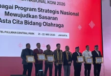 UNJ Diganjar Penghargaan...
