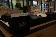 Ada Perang Diskon hingga...