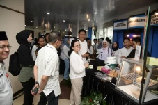 Wali Kota Agustina Inisiasi...