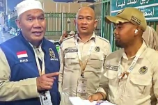Timwas Haji DPR Bambang...