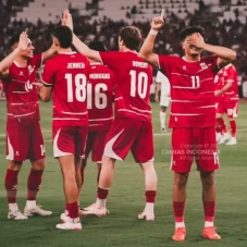 Timnas Indonesia Hancurkan...