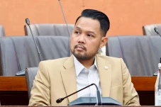 DPR Minta KAI Bereskan...