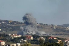 Israel Bombardir Lebanon...