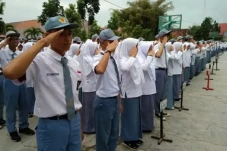 Cek Hasil Seleksi Sekolah...