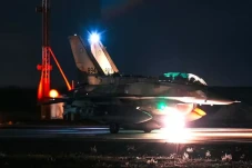 Israel Balas Bombardir...