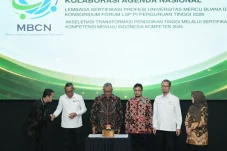 Indonesia Kompeten 2045,...