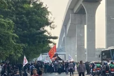 Mahasiswa Aliansi UNJ...