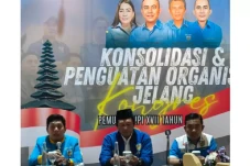 Konsolidasi Nasional,...