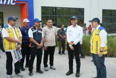 Menteri PU Tinjau IPTC,...