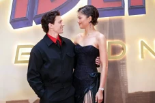 Tom Holland Akhirnya...